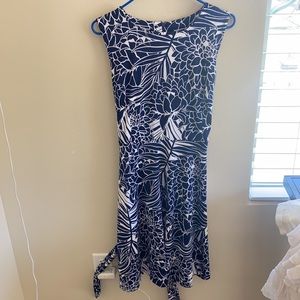 Nicolette Navy Blue and white floral sleeveless dress